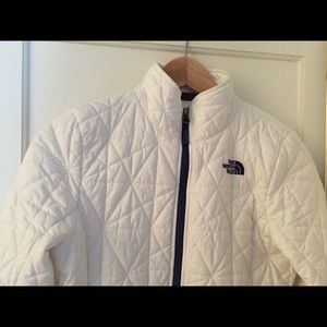 Woman’s North Face White Jacket